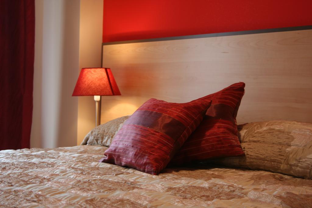 Gallery B&B ميلاتسو المظهر الخارجي الصورة