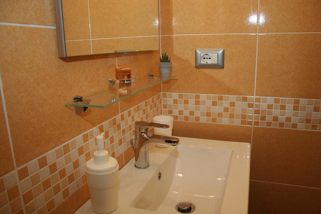 Gallery B&B ميلاتسو المظهر الخارجي الصورة